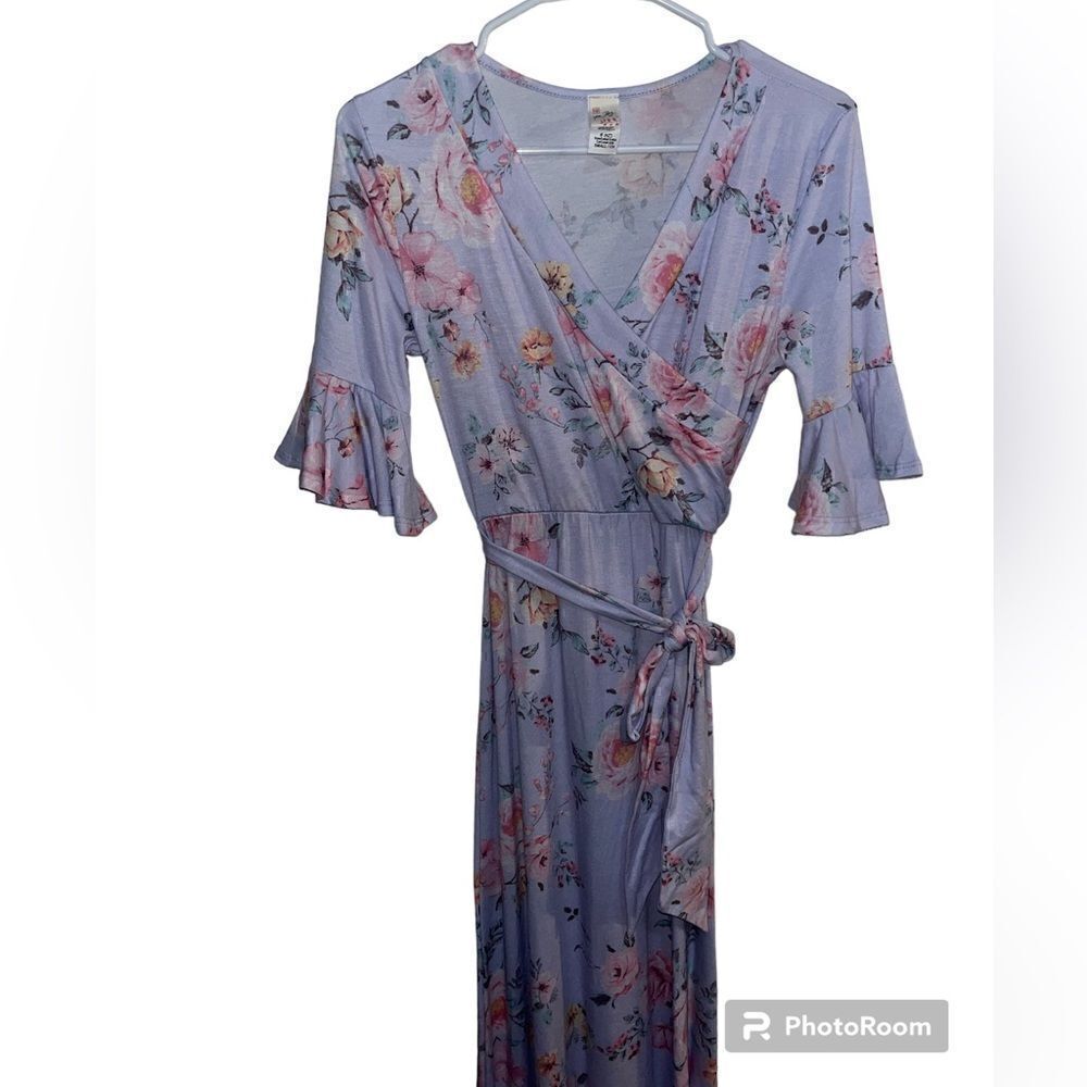 NWOT Floral Maxi Dress - Picture 3 of 4